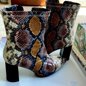 Jeffery Campbell bootie size 6 (wore twice)